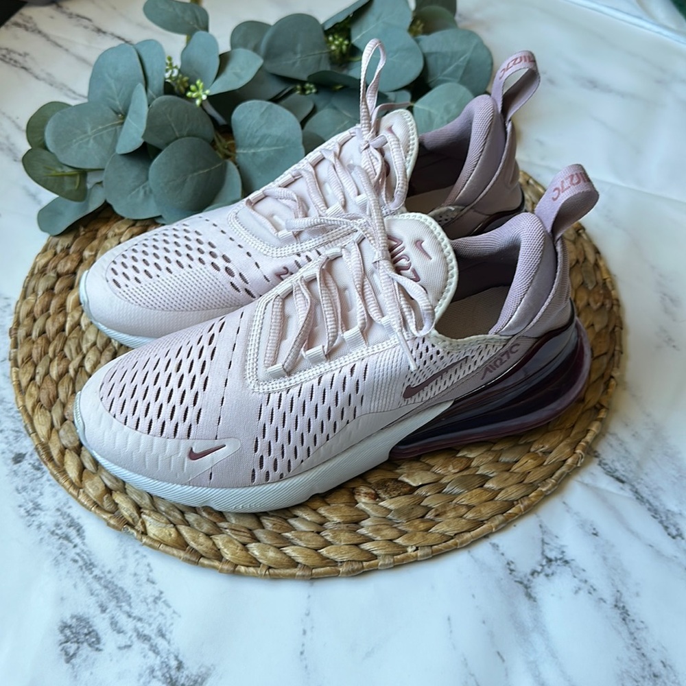 Nike Air Max 270 running shoes- pink and magenta- size 8.5